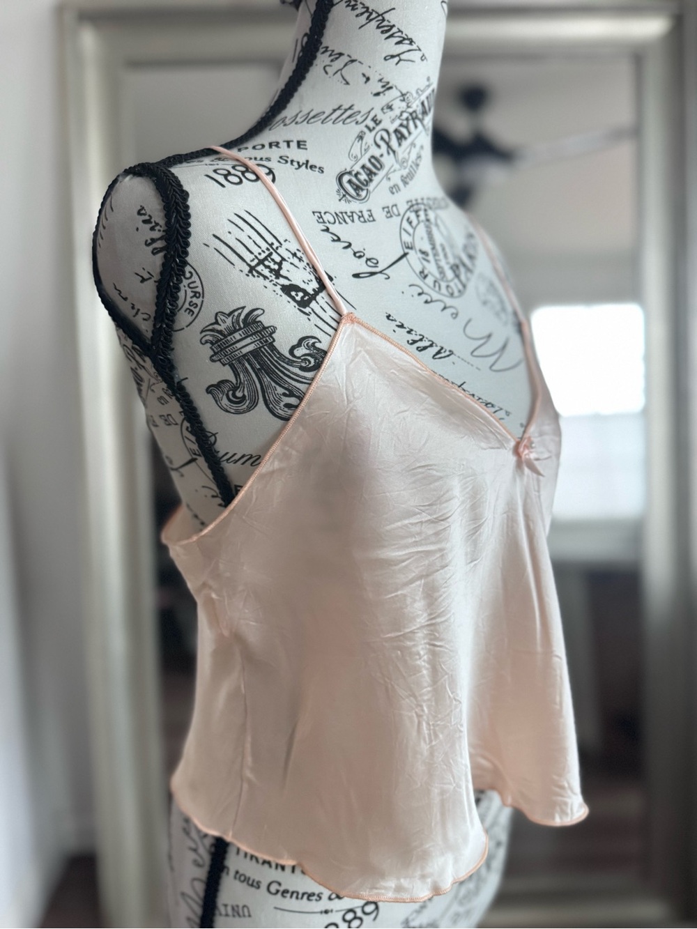 Vintage 90s Lovelace Hollywood Peach Satin Strap Slip Camisole Lingerie Top USA